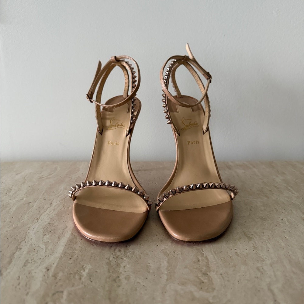 Christian Louboutin “So Me” 100
